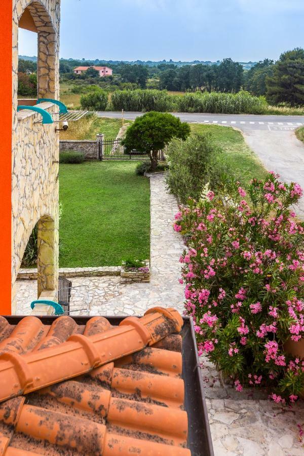 Villa Orange II Medulin Exterior foto